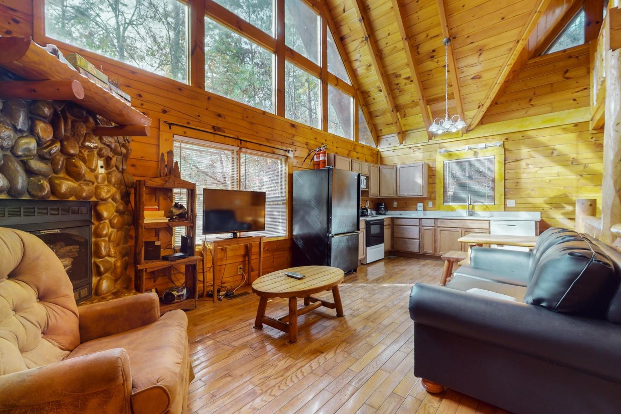 Sugar Bear Cabin เซอเวียร์วีล ภายนอก รูปภาพ